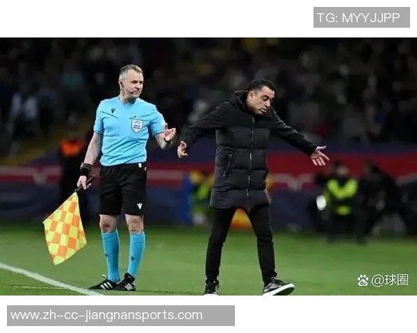 阿劳霍争议判罚引发VAR对话揭示未碰球导致点球判罚真相 阿劳霍争议判罚引发VAR对话揭示未碰球导致点球判罚真相