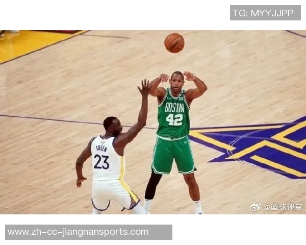 贝弗利分析戈贝尔防守霍福德对库里三分球表现的影响 贝弗利分析戈贝尔防守霍福德对库里三分球表现的影响