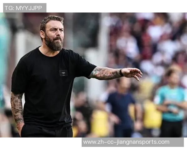 德罗西愿执教热那亚球队静候瓦诺利的最终决定 德罗西愿执教热那亚球队静候瓦诺利的最终决定