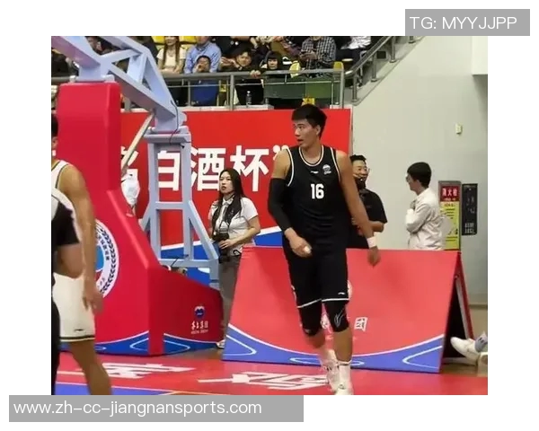 广东全运男篮热身赛胜美国肯尼哈奇队徐杰与焦泊乔表现出色助力球队取胜