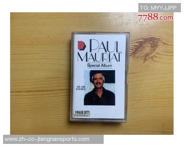 船记:保罗在更衣室中给予布朗米勒建议令人感到欣慰与期待 船记:保罗在更衣室中给予布朗米勒建议令人感到欣慰与期待