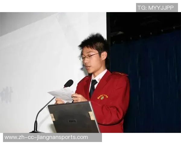 小卡激励龙狮球员继续拼搏明年再战期待重聚的信心与决心