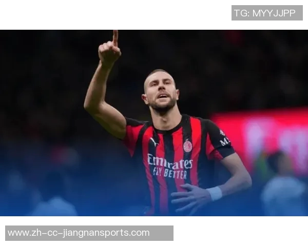 维维亚诺认为阿莱格里对意杯出局无遗憾米兰可全力投入联赛争夺